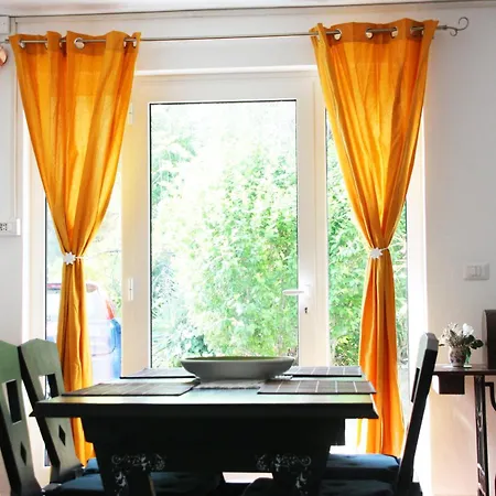 Casa Luigia Hillside Getaway Appartement *