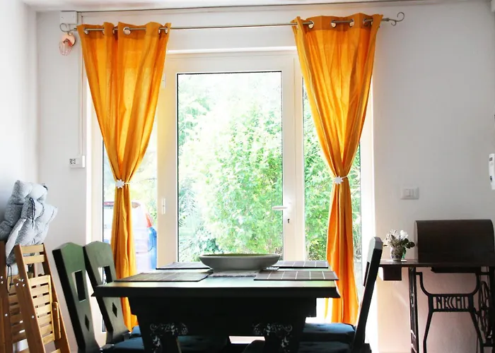 Casa Luigia Hillside Getaway Apartman *